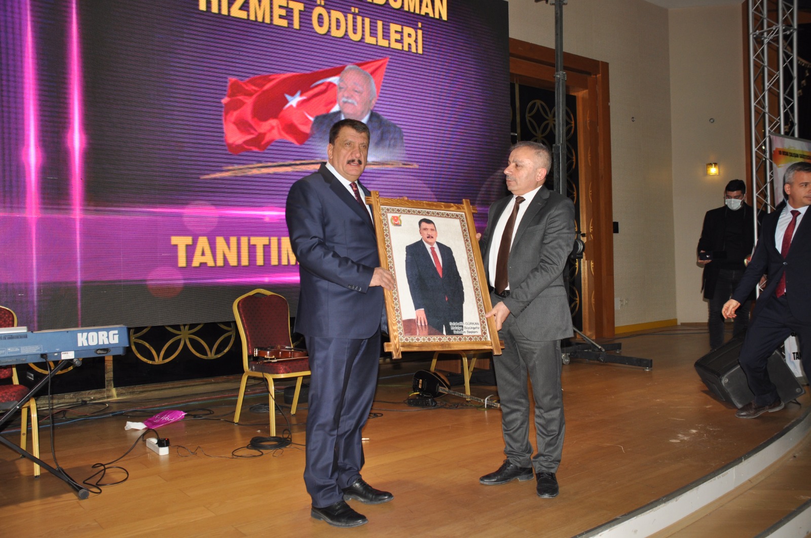 1.Haydar Karaduman Ödülleri Düzenlenen Törenle Sahiplerine Verildi