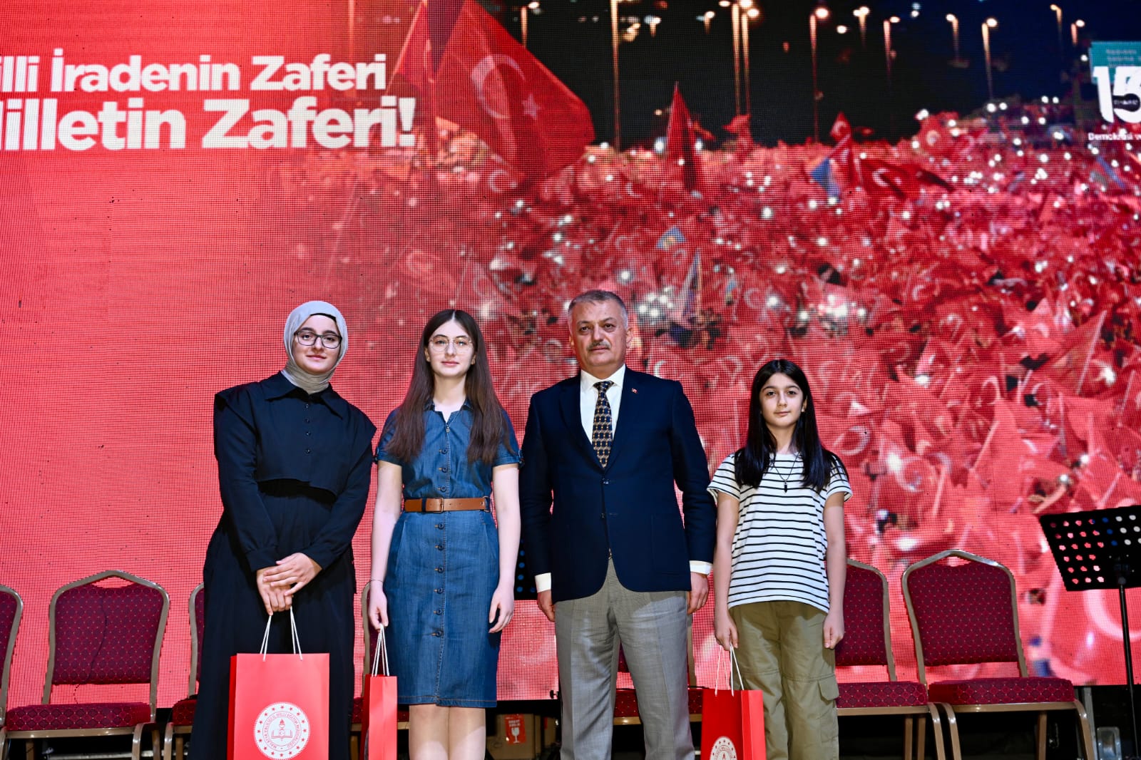 15 Temmuz Demokrasi ve Milli Birlik Günü” İlimizde Düzenlenen Etkinliklerle Anıldı