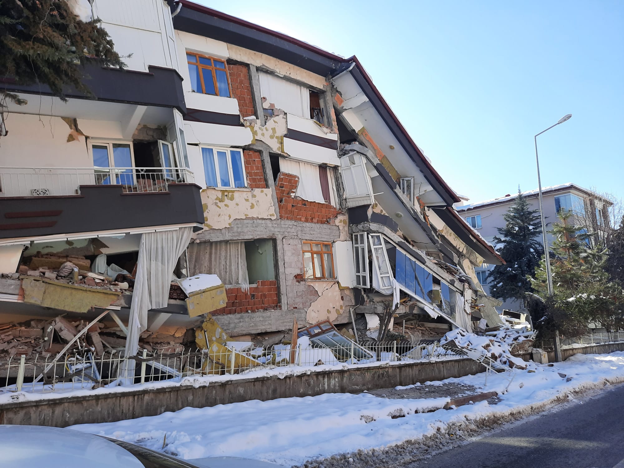 17 Günde 7 Bin 184 Artçı Sarsıntı Meydana Geldi
