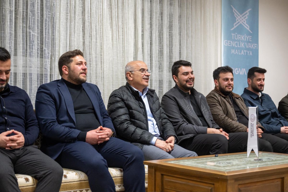 Başkan Er:  "ULAŞIMLA İLGİLİ ÖNEMLİ 