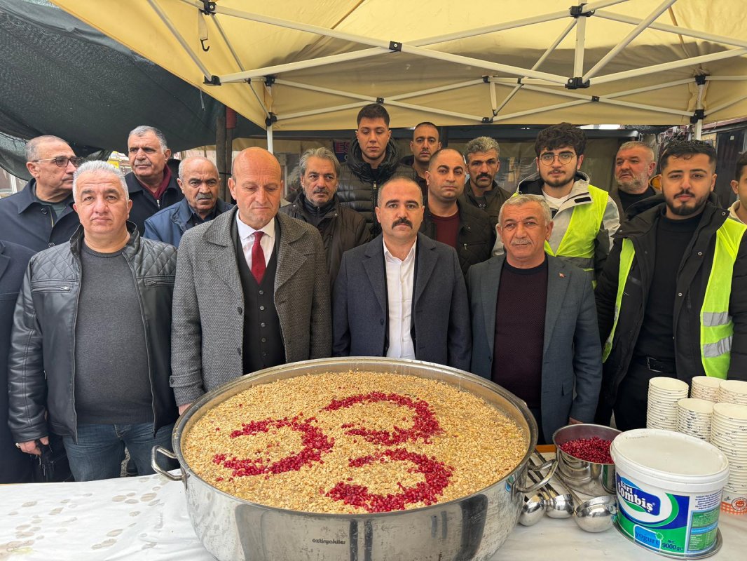 Ülkü Ocakları Malatya İl Başkanlığı 6 Şubat Deprem Şehitleri İçin Anma Programı Düzenledi