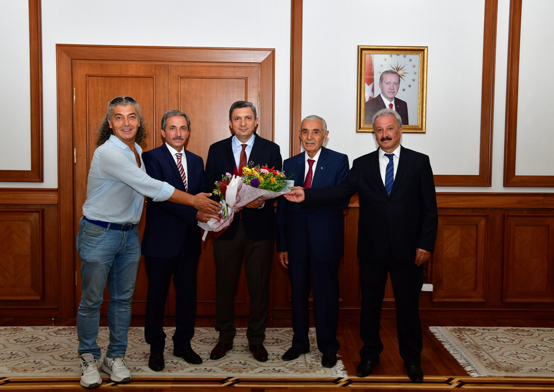 Ahi Heyetinden Vali Hulusi Şahin’e Ziyaret