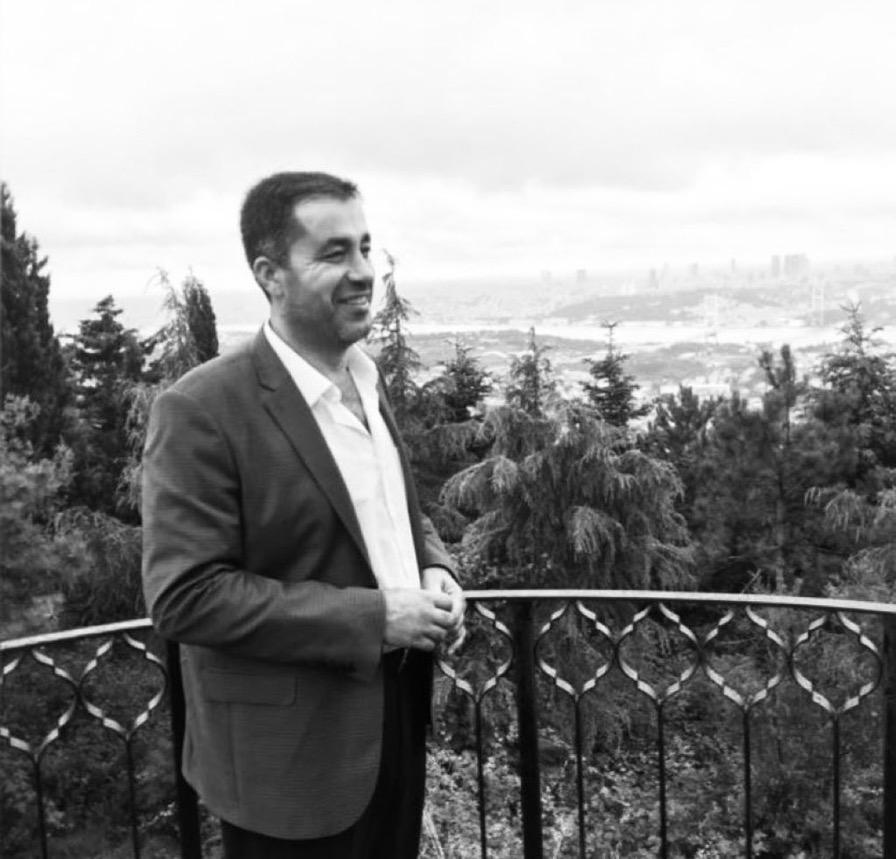 Ak Parti Başkan Yardımcısı Abuzer Ay Vefat etti