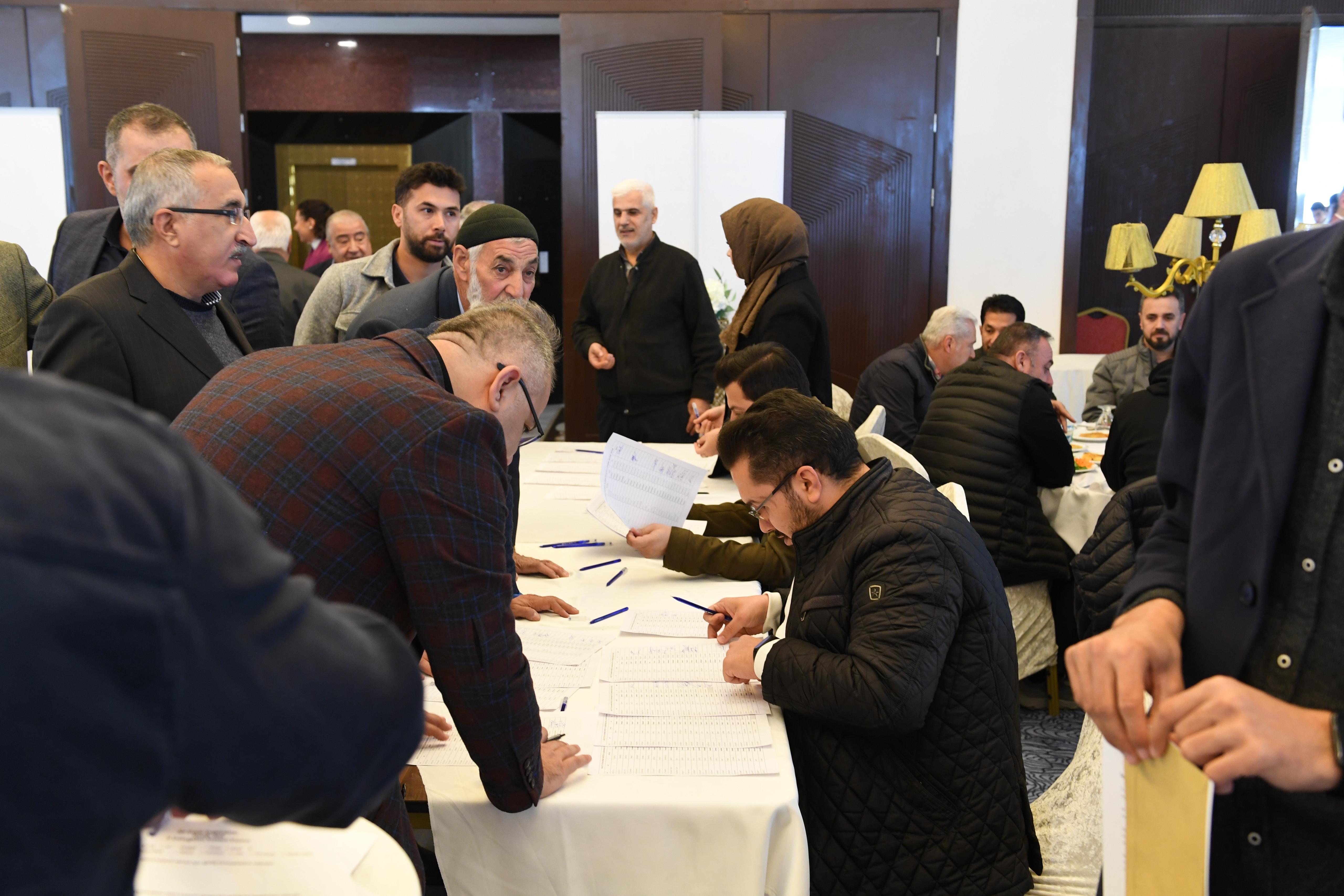 AK Parti Malatya'da Birlik Mesajı: 'Erteleme, Daha Güçlü Buluşma İçin'