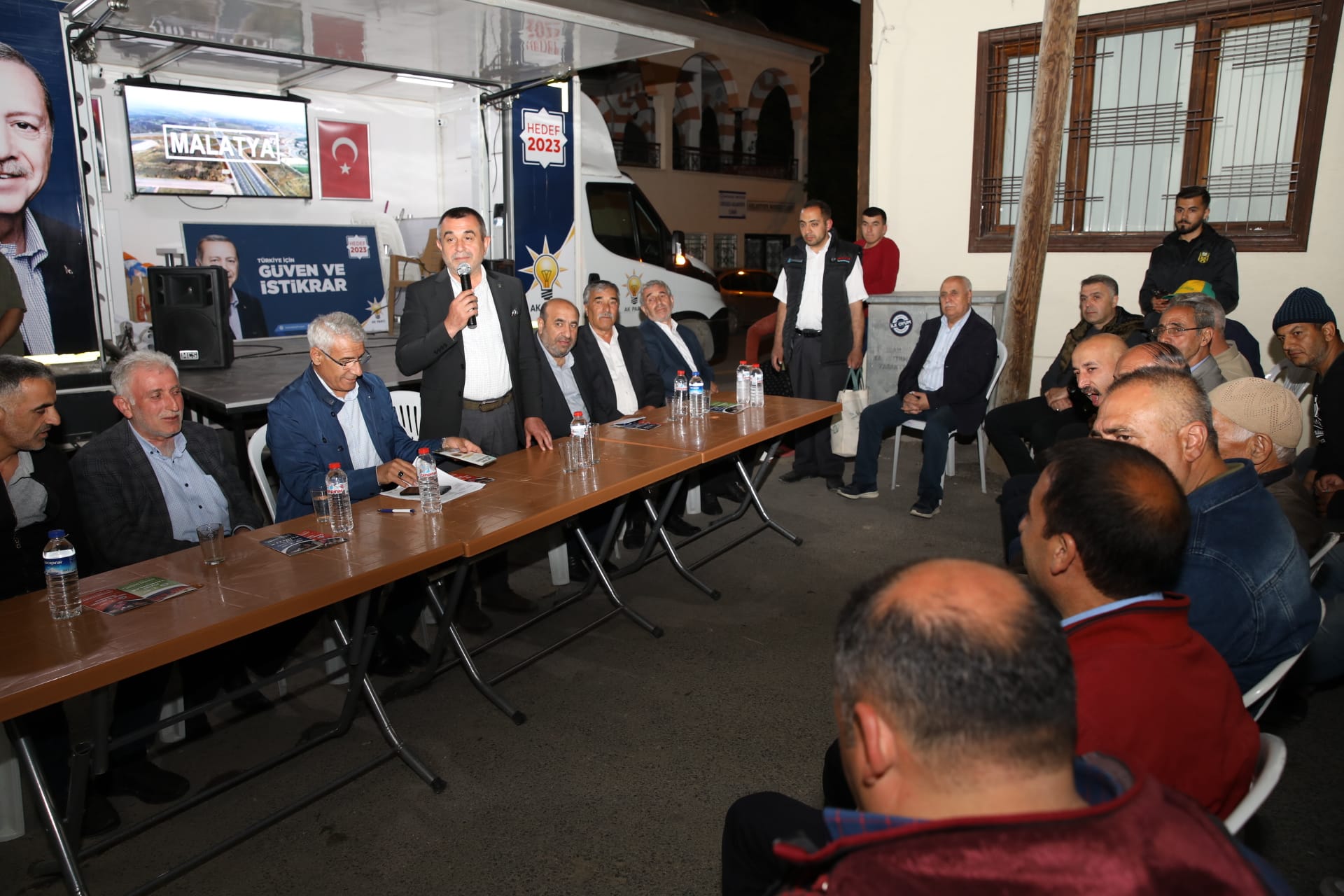 Ak Parti Teşkilatı Seçim Çalışmalarını Sürdürüyor