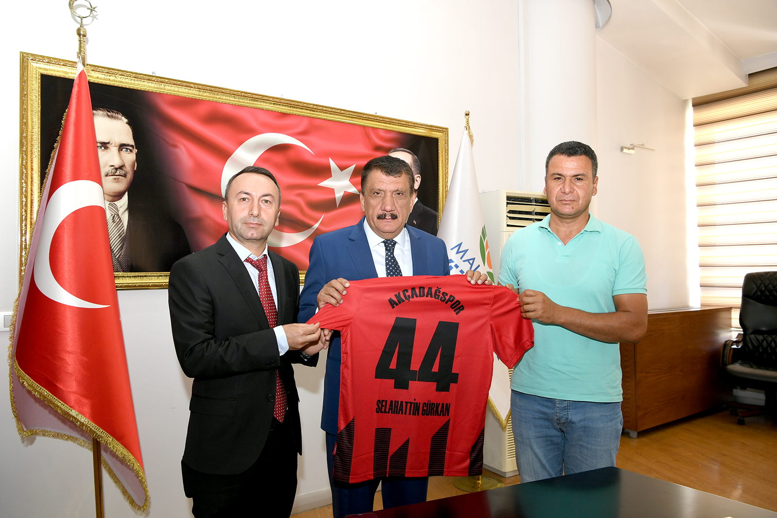 Akçadağ Spor Kulübü'nden Başkan Gürkan’a Ziyaret