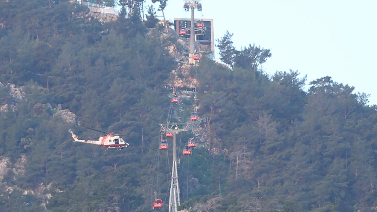Antalya'da Teleferik Kazası: 98 Kişi Tahliye Edildi