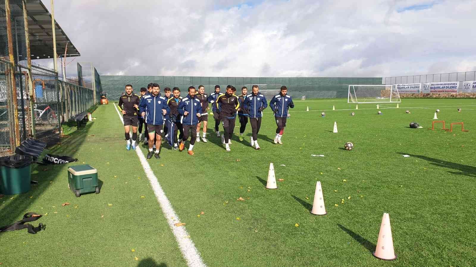 Arguvan Belediyespor’da hedef şampiyonluk