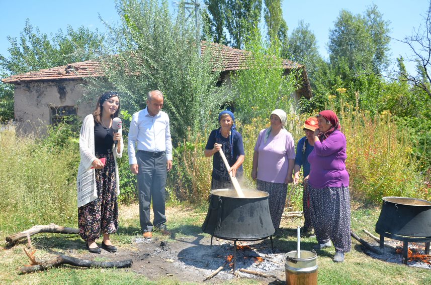 Arguvan Kızık Mahallesinde Aşure Etkinliği Düzenlendi