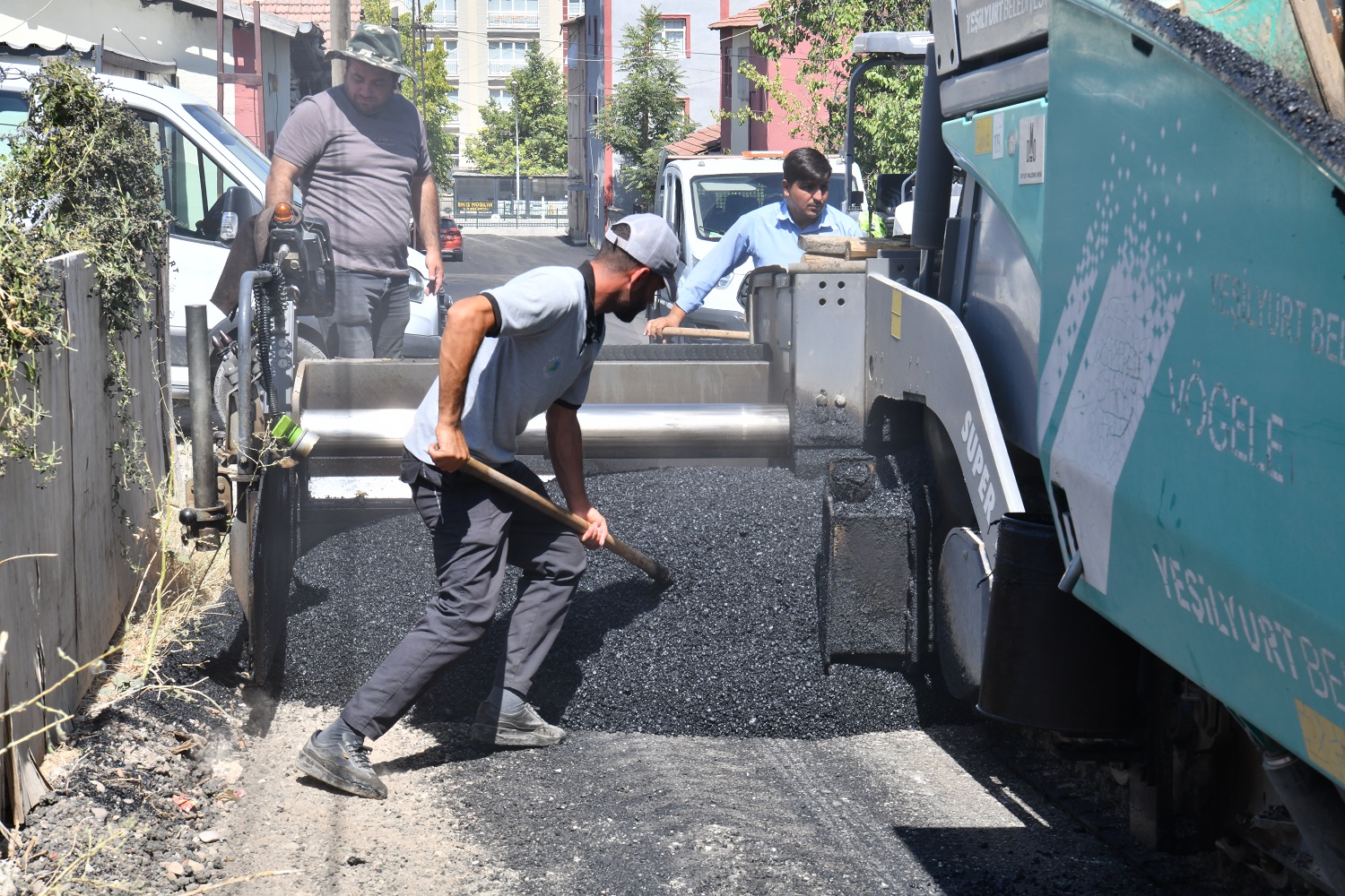 Aşağıbağlar Mahallesi Konforlu Yollara Kavuşuyor