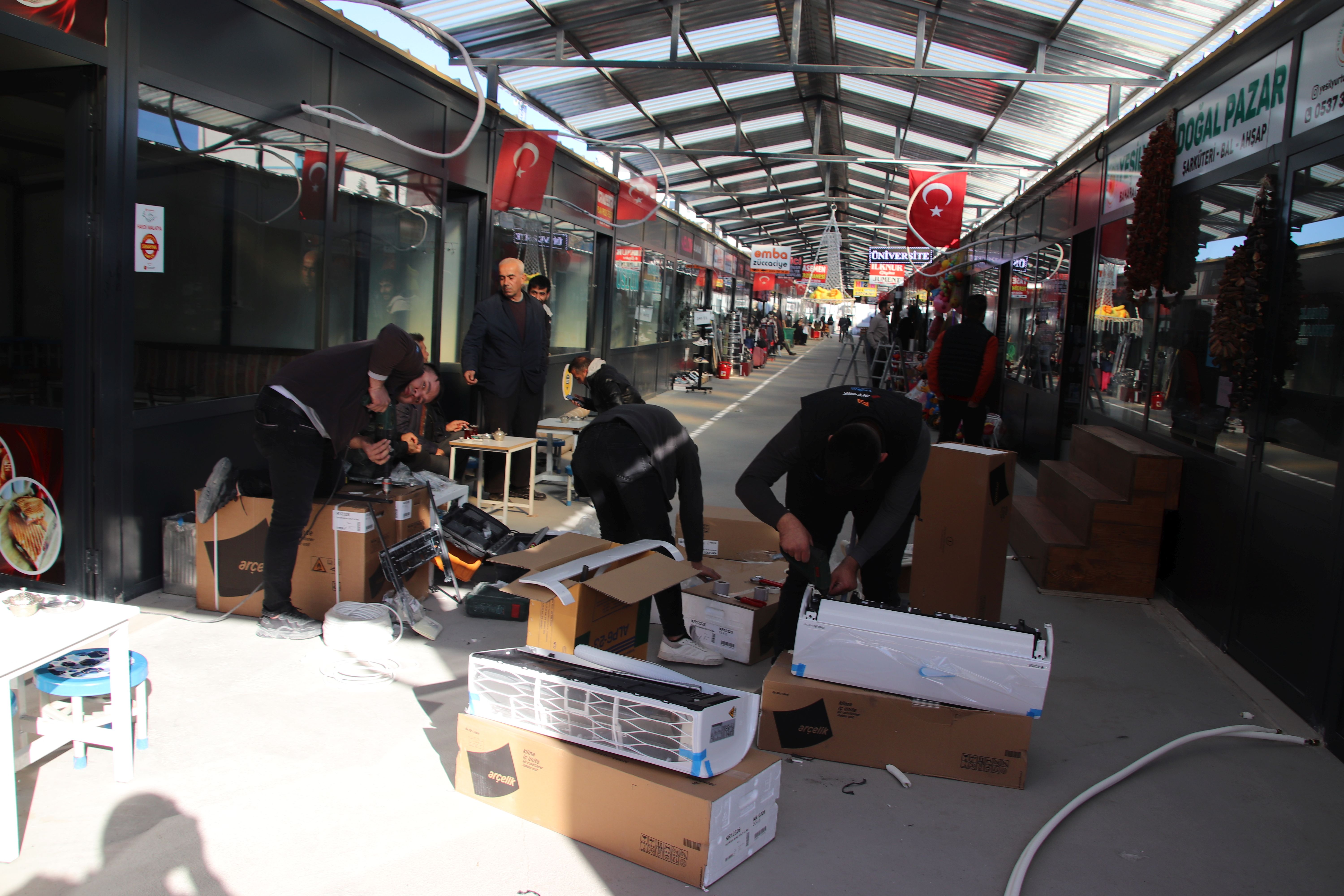 Bakan Ersoy’dan 150 Depremzede Esnafa Klima Desteği