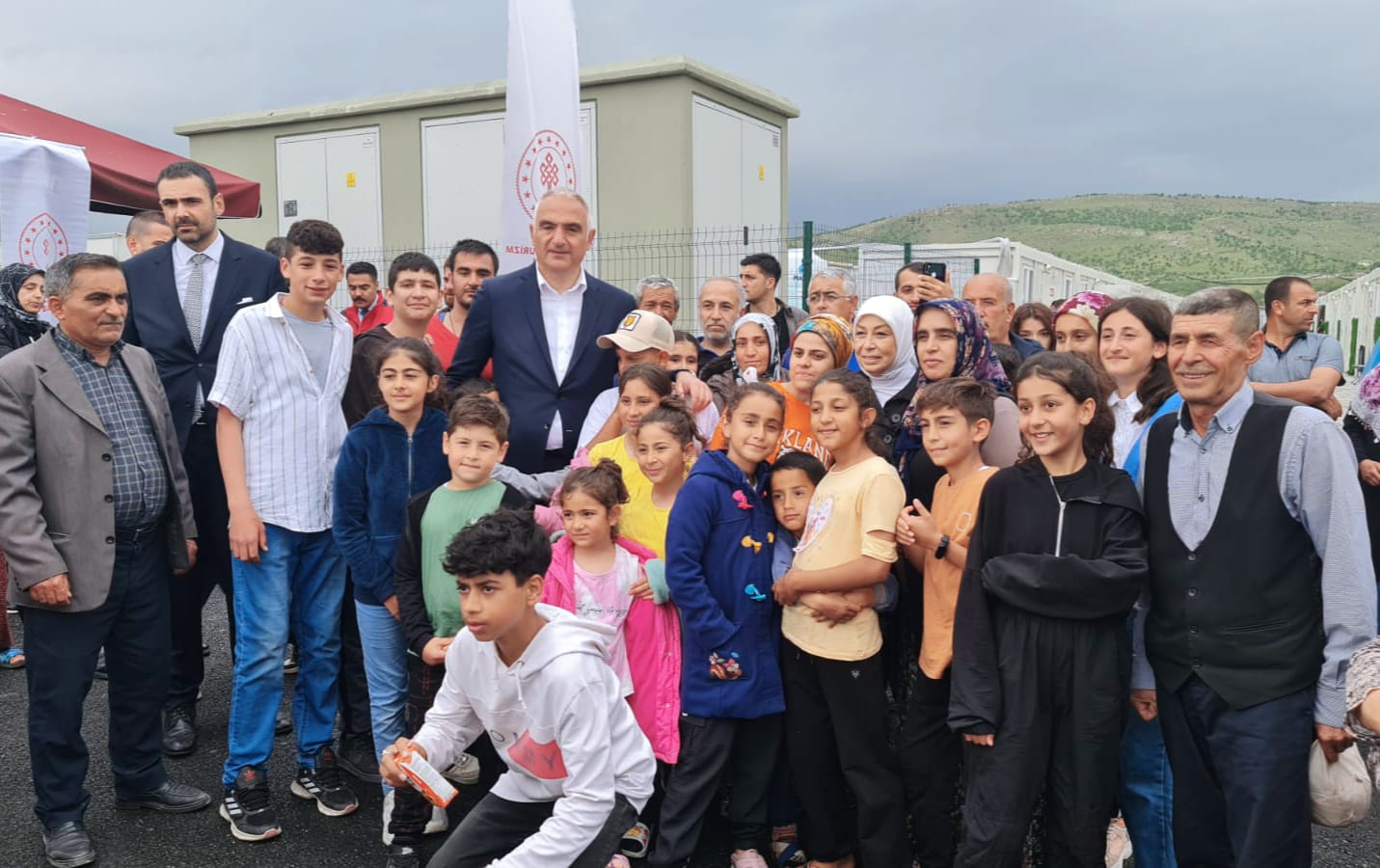 Bakan Ersoy'dan Konteyner Kent Ziyareti