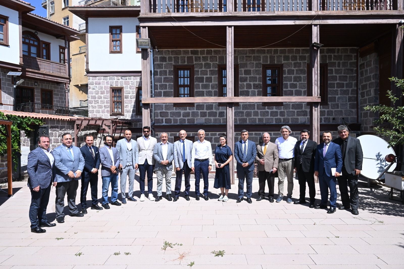 Bakan Uraloğlu Devlet Zarar Ediyor Algısına Net Cevap Verdi