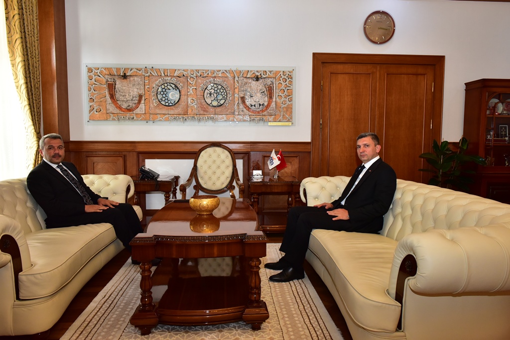 Bakan Yardımcısı Baydaş Vali Şahin’i Ziyaret Etti