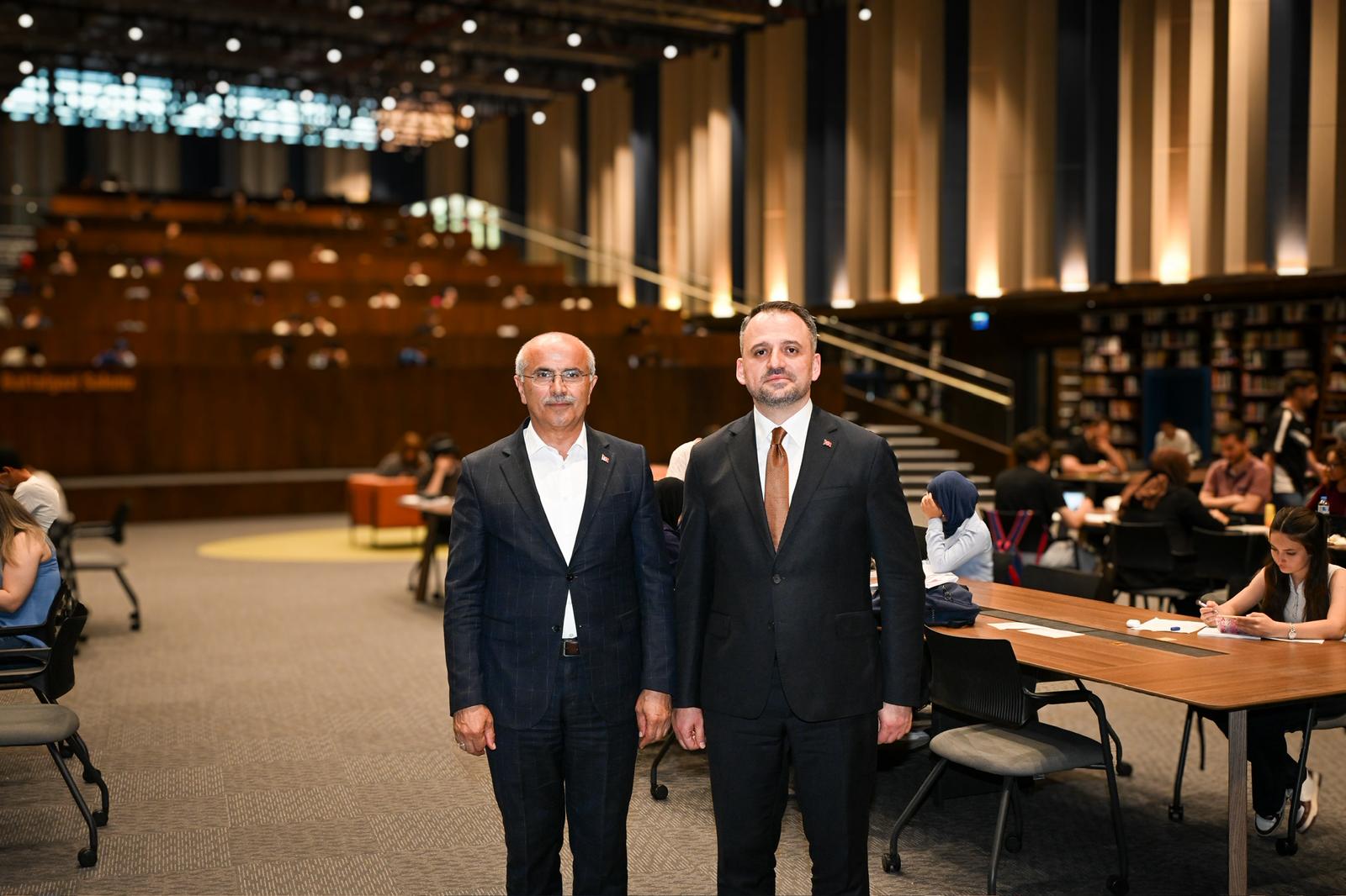 Bakan Yardımcısı Dr. Enes Eminoğlu 