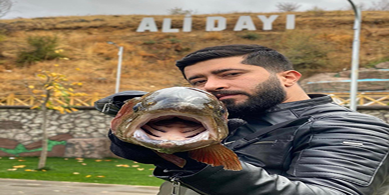 Balık Üreticisi Çiçek'ten  Alabalık Sağımına Dair İpuçları