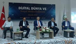 Basının Güçlü Kalemleri “Dijital Dünya ve Sosyal Medya Kullanımı” Panelinde Okuyucularıyla Buluştu