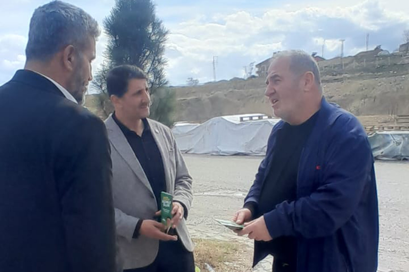 Başkan Adayı Dönmezer, "Bakırcılar Esnafı Kaderine Terk Edilmiş"