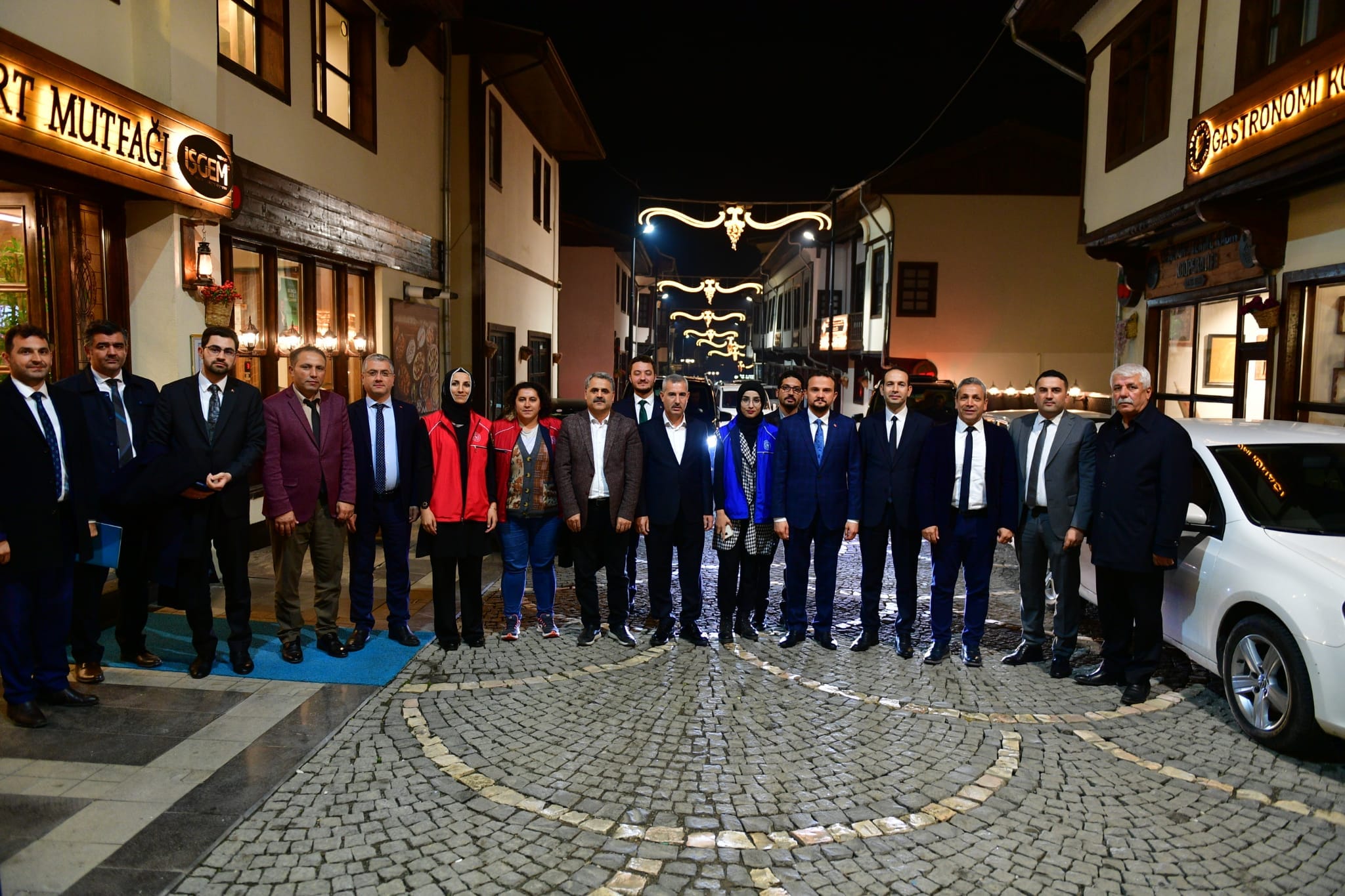 Başkan Çınar Gençlerle Buluştu