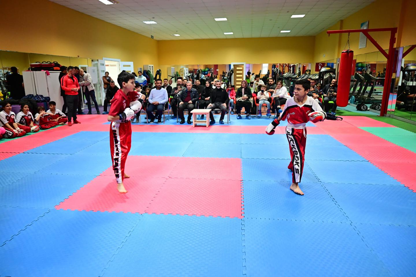 Başkan Çınar, " Kick-Boks'ta Hedeflerimizi Büyüttük"