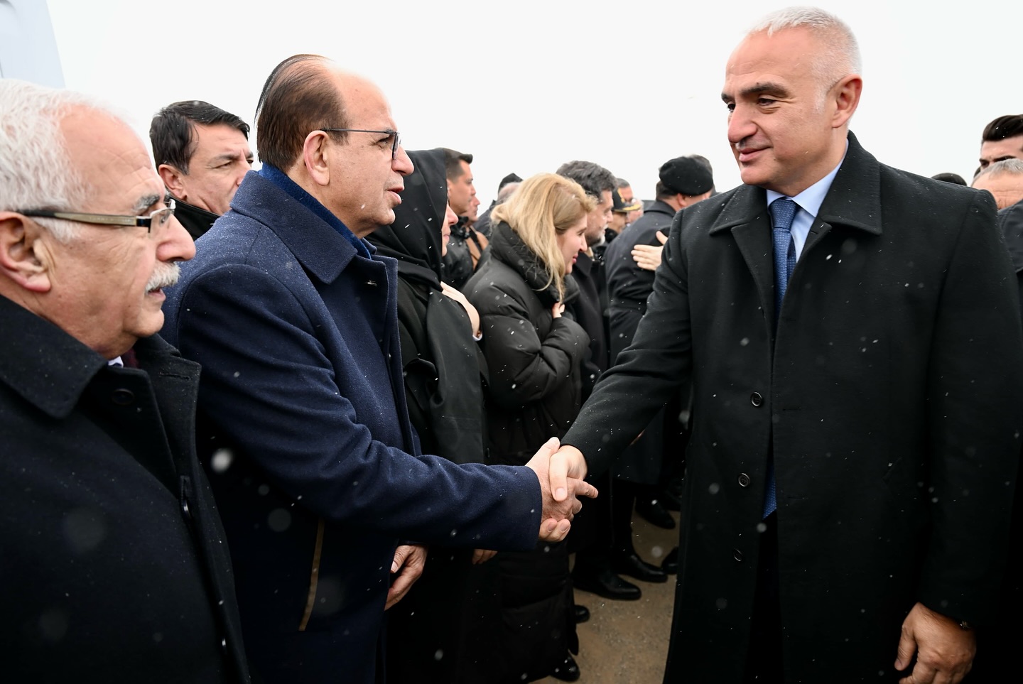 Başkan Geçit, Deprem Şehitliğindeki Özel Anma Programına Katıldı