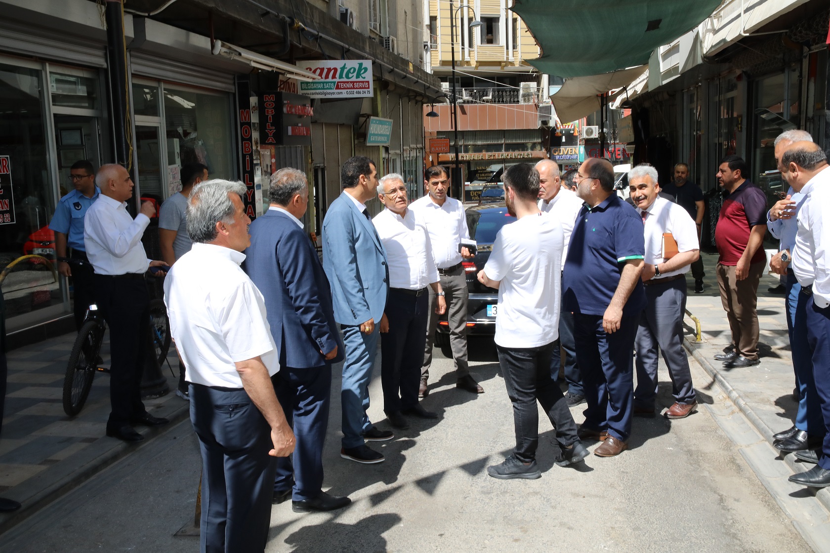 Başkan Güder Akpınar Esnafıyla Buluştu