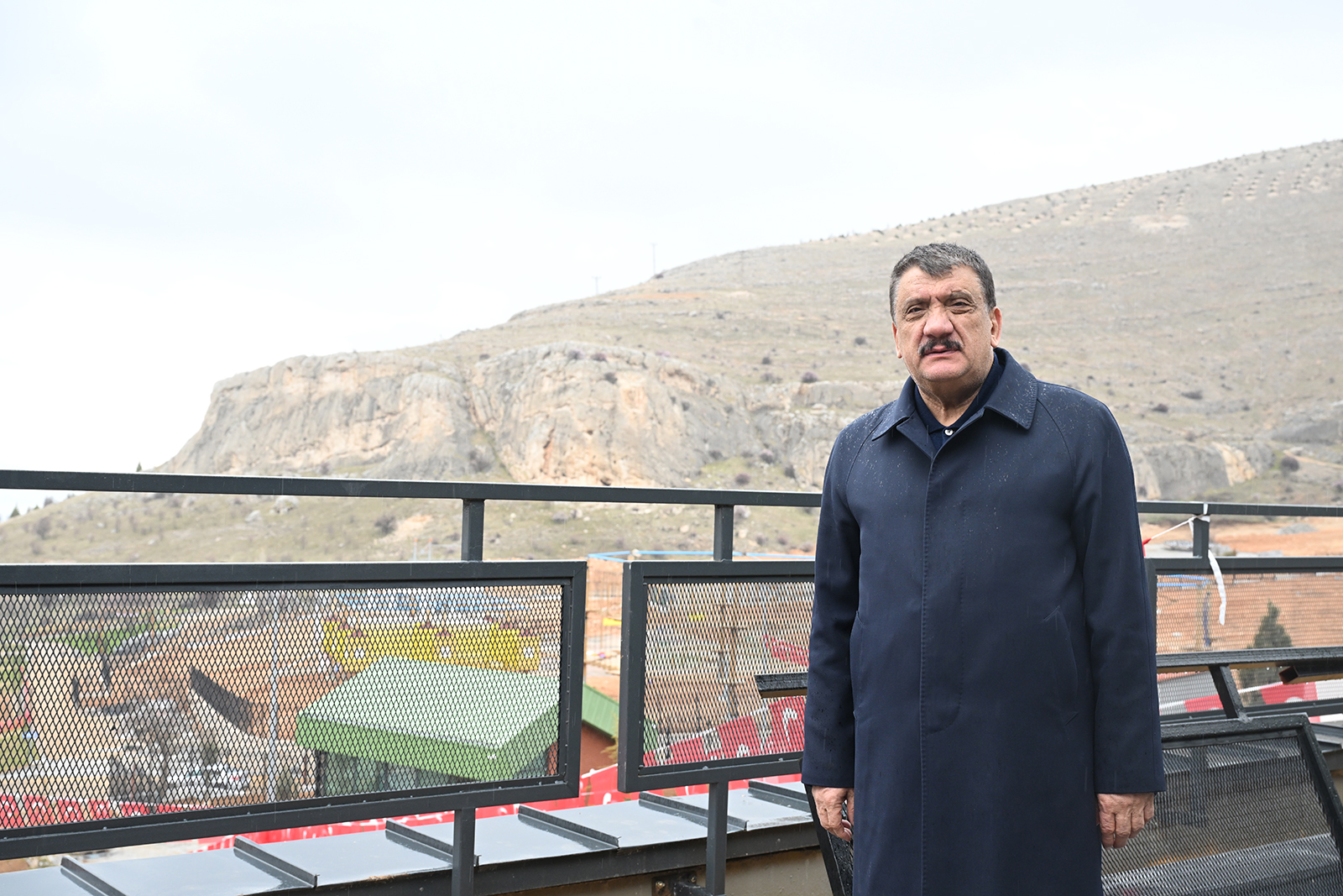 Başkan Gürkan Beydağı Gençlik Kampında İncelemelerde Bulundu