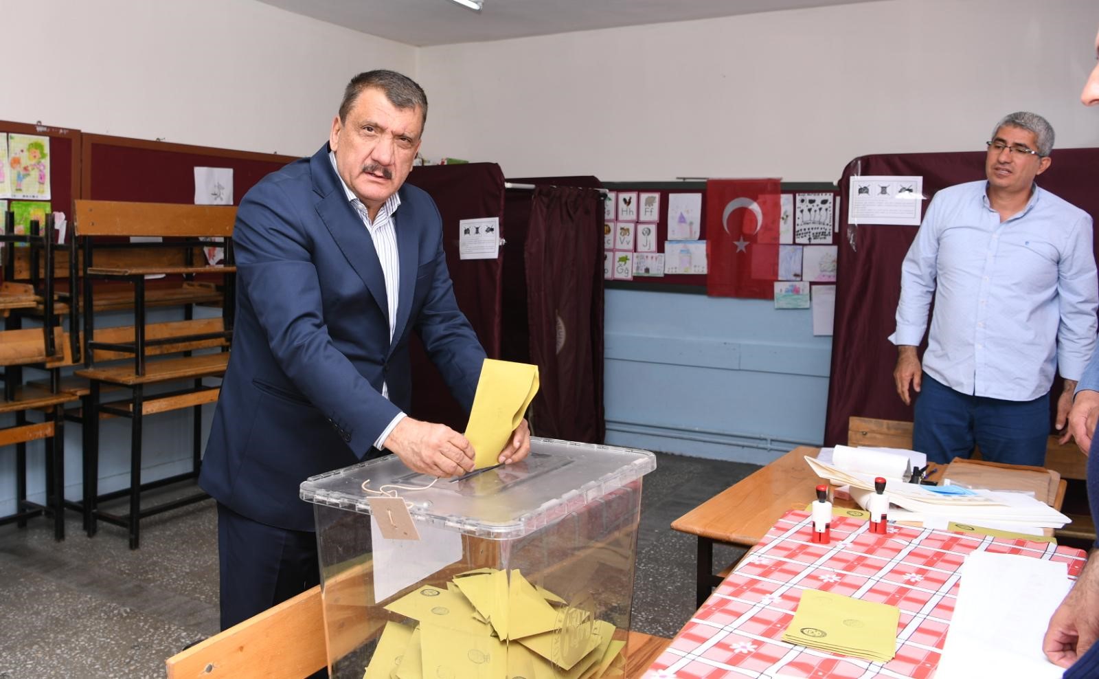 Başkan Gürkan Oyunu Kullandı