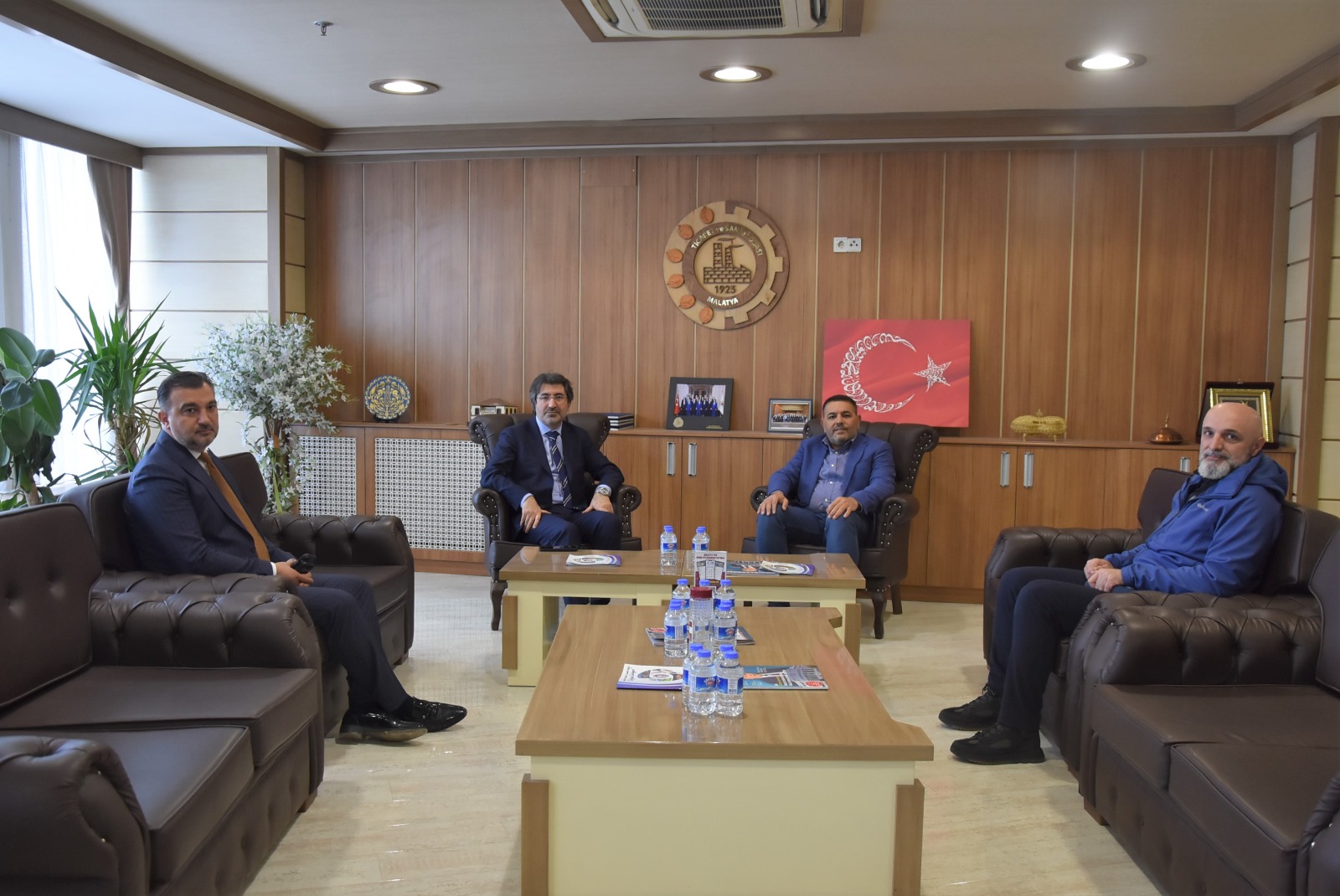 Başkan Sadıkoğlu Sorunları İletti