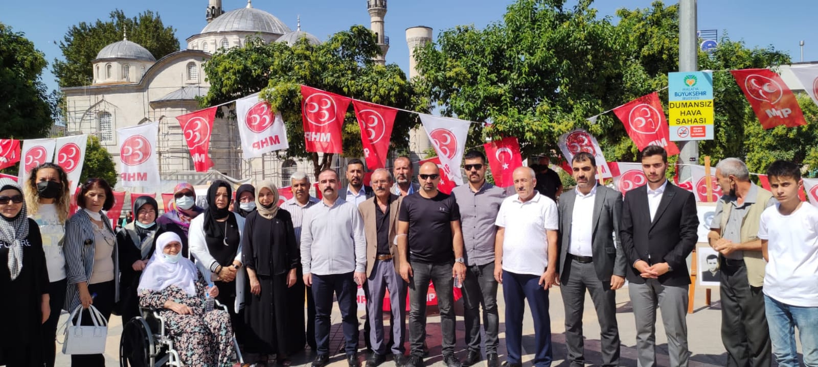 Başkan Şengönül; “Baş verdiler ama baş eğmediler”