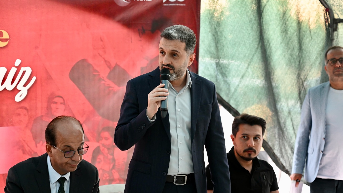 ‘BAŞKANIM YANIMDA’ MAHALLE TOPLANTISININ SEKİZİNCİSİ İNÖNÜ MAHALLESİNDE DÜZENLENDİ