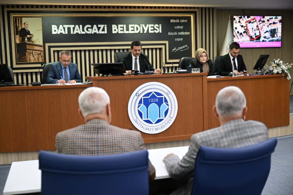 BATTALGAZİ BELEDİYE MECLİSİ EKİM AYI İLK OTURUMU GERÇEKLEŞTİRİLDİ