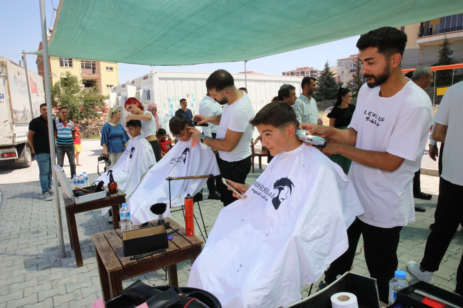Battalgazi Belediyesinden Çocuklara Ücretsiz Saç Bakımı