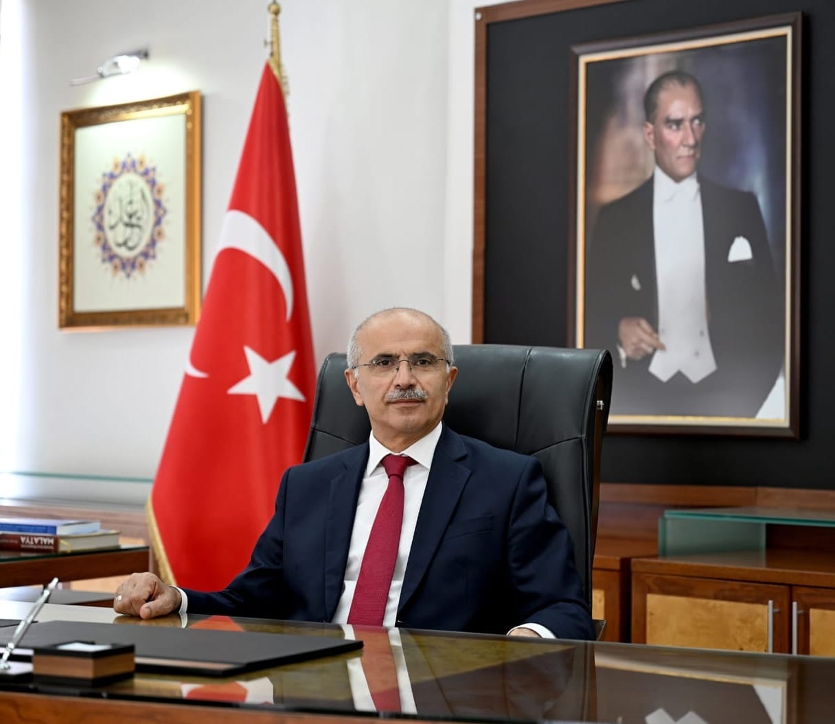 “BAYRAMLAR, KALPLERDEN KALPLERE KURULAN EN GÜZEL KÖPRÜLERDİR”