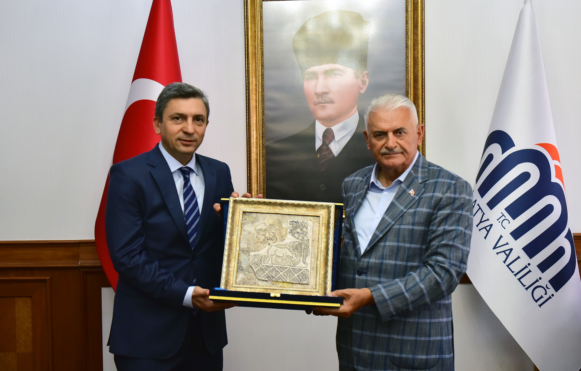 Binali Yıldırım Malatya Valiliğini Ziyaret Etti