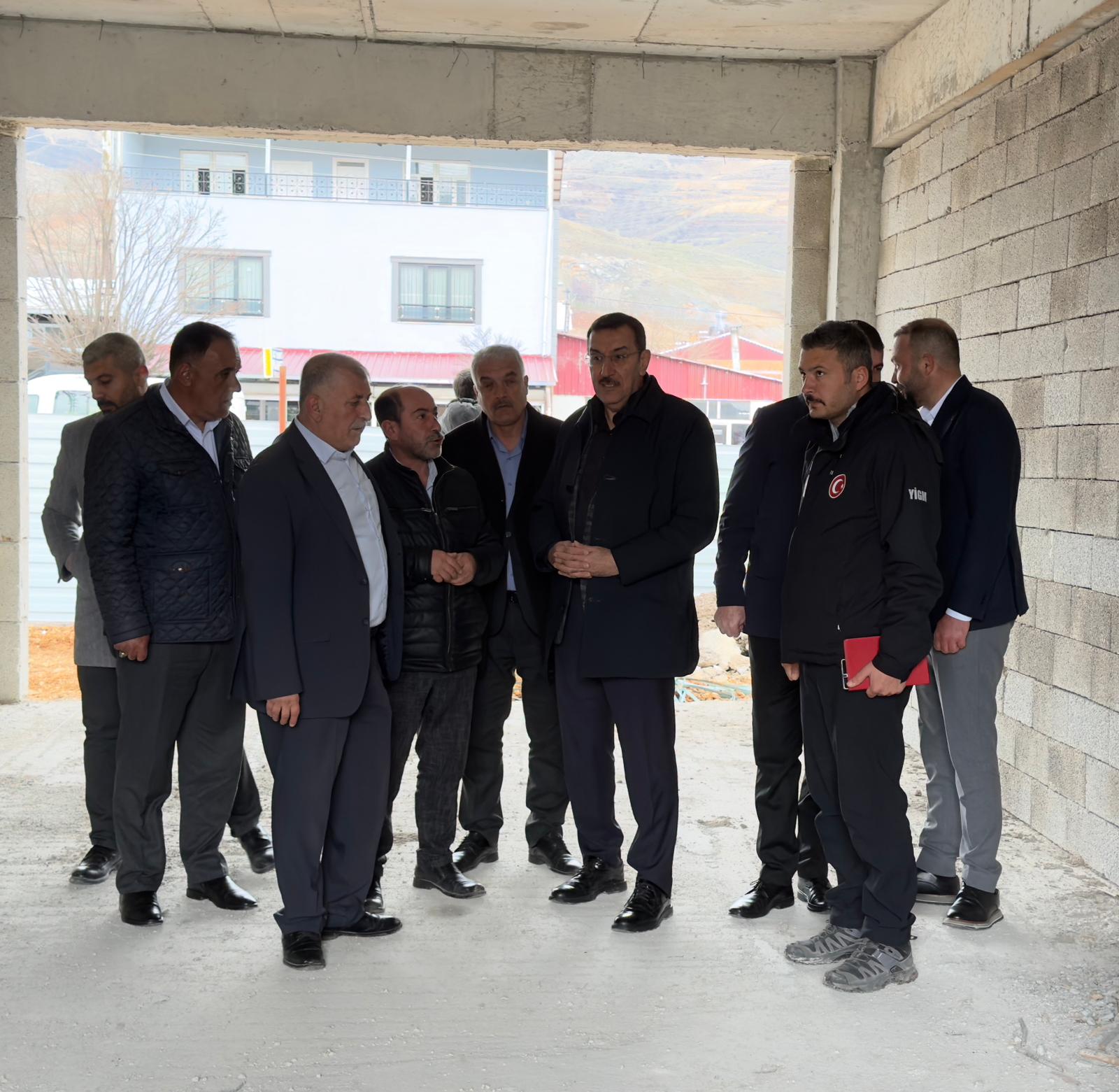 Bülent Tüfenkci Erkenek’te Konut Çalışmalarını İnceledi