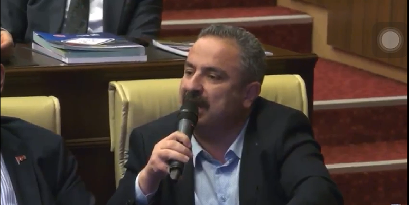 Burhan, "Mansur Bey Meclise Gel Ve Asıl İşine Dön"