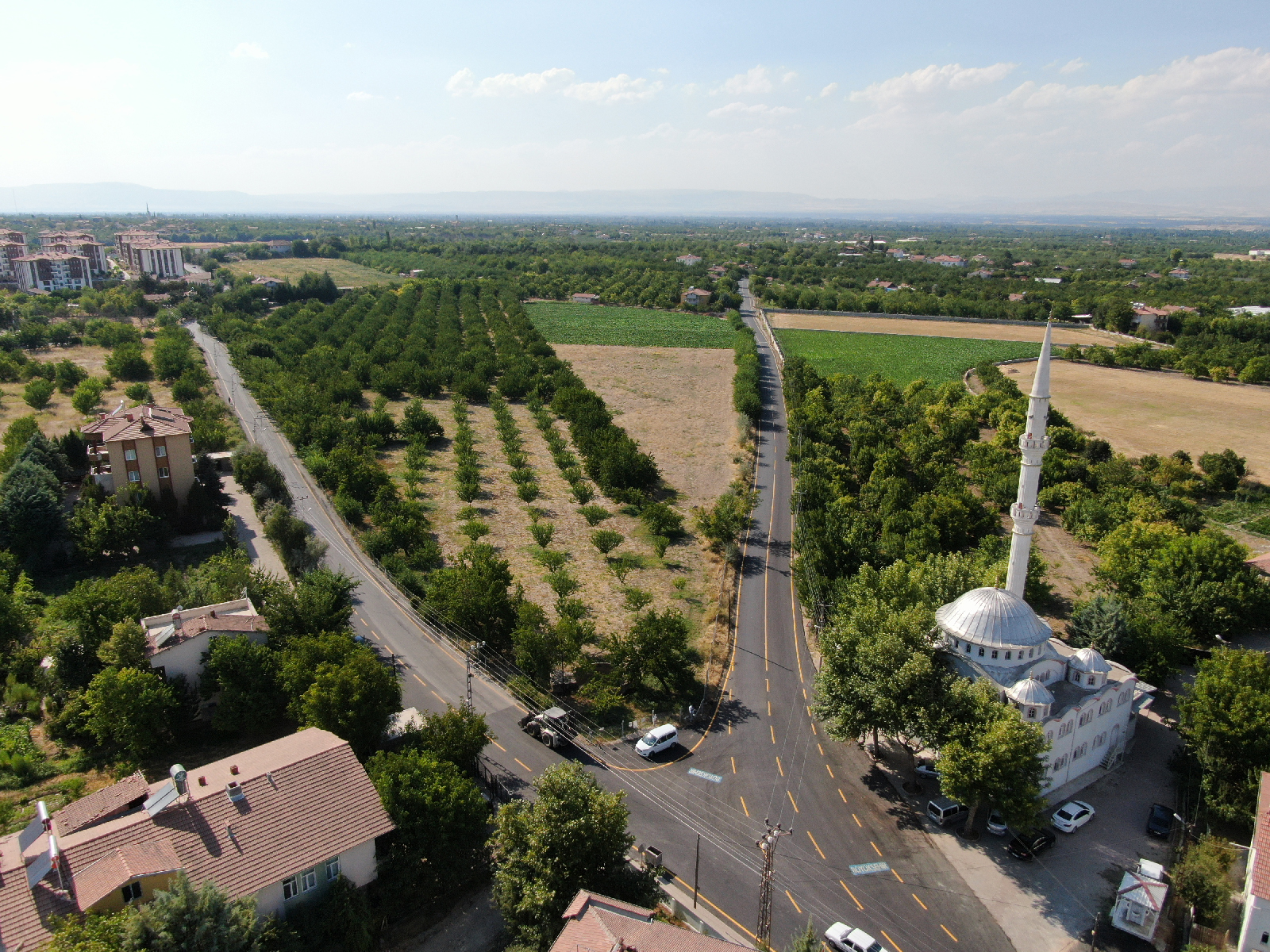 Büyükşehir Belediyesi Asfalt Çalışmalarına Aralıksız  Devam Ediyor