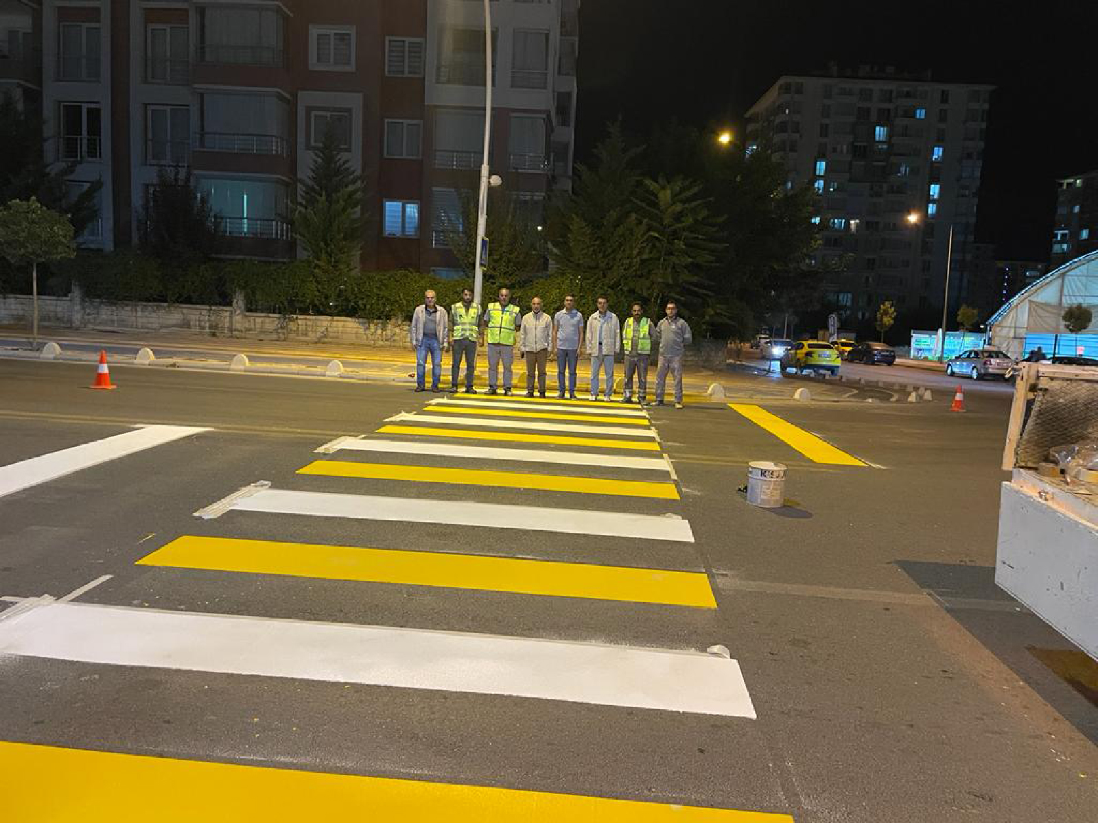 Büyükşehir Belediyesi Yaya Geçitlerini Yeniliyor