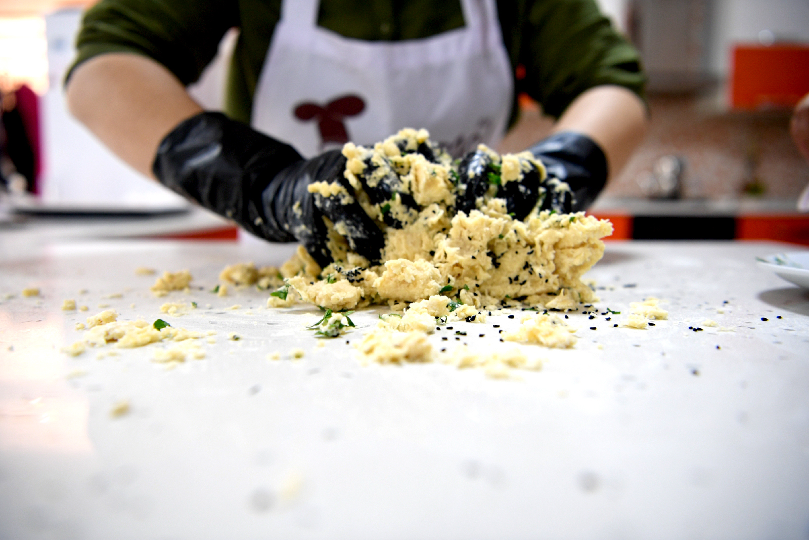 Büyükşehir Belediyesinden Kadınlara Pastacılık Kursu