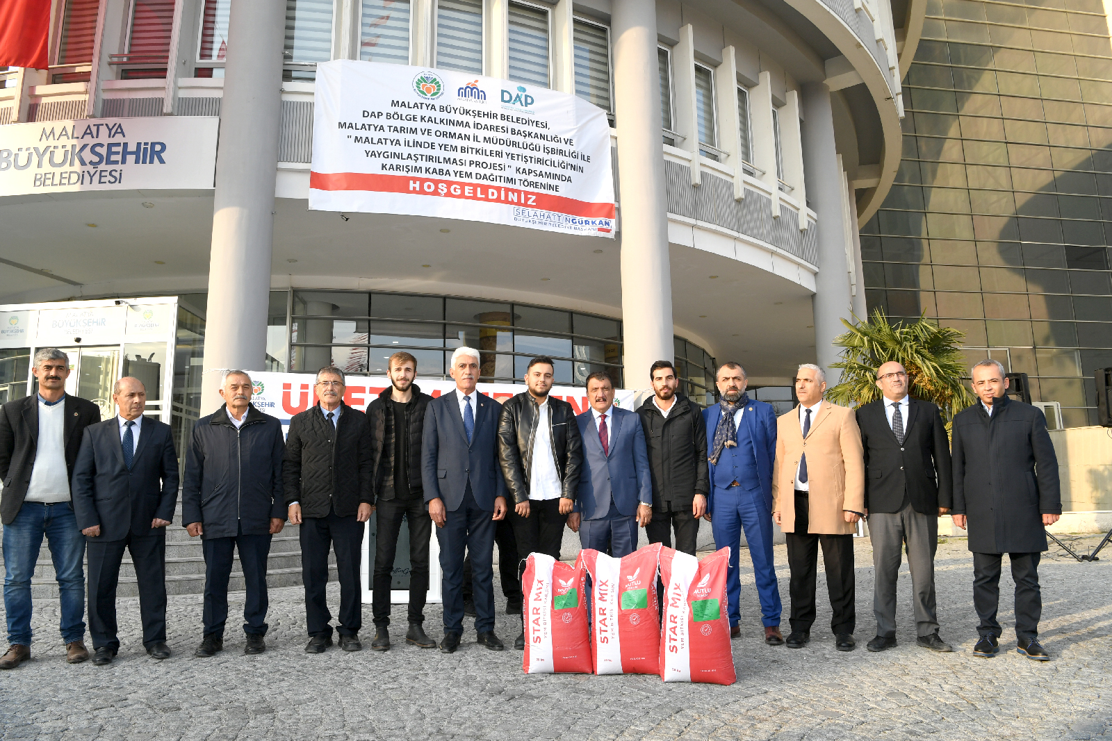 Büyükşehir'den Üreticilere Kaba Yem Tohumu