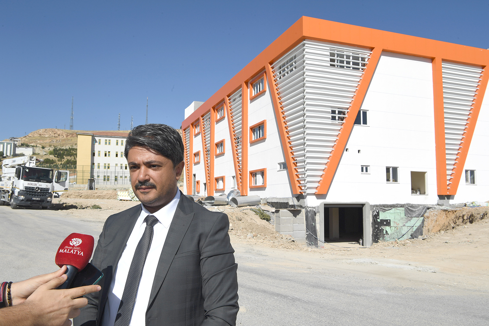 Büyükşehir'in Ekmek ve Yemek Fabrikası Tamamlandı