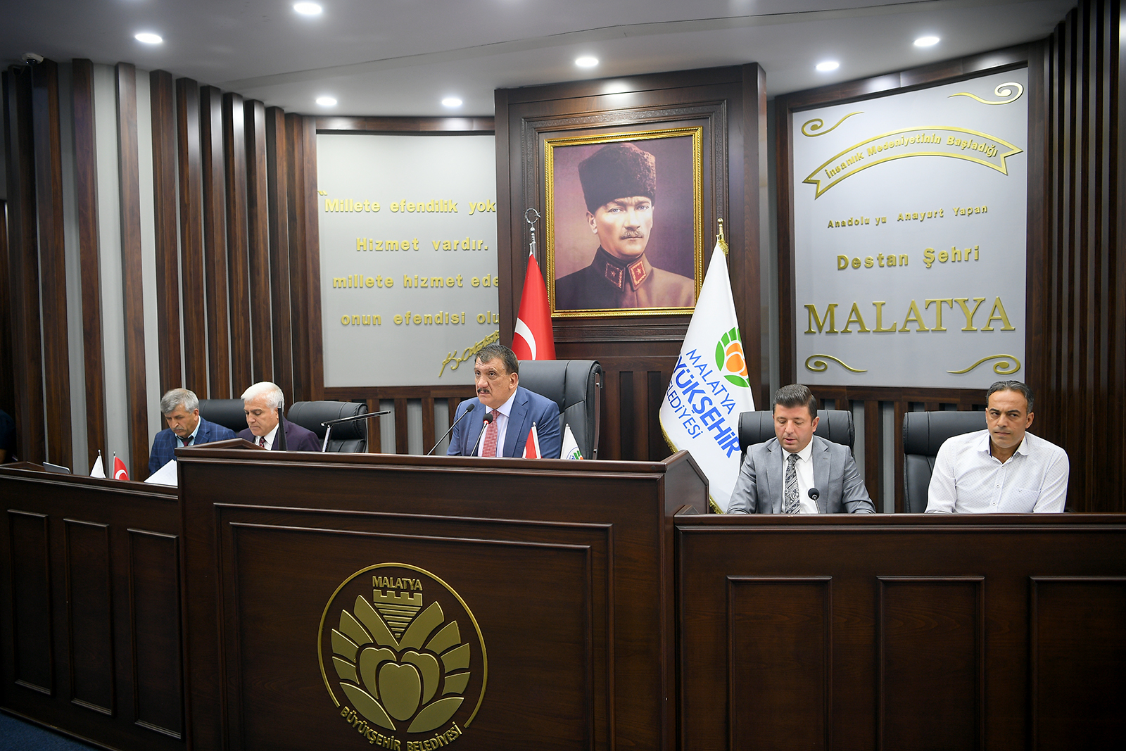 Büyükşehir Meclisi Toplandı