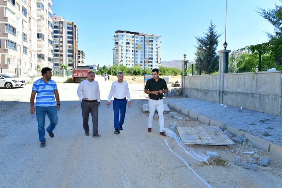 Çınar, “Mahallelerimizin Prestijini Artıran Yatırımlara Ağırlık Veriyoruz”