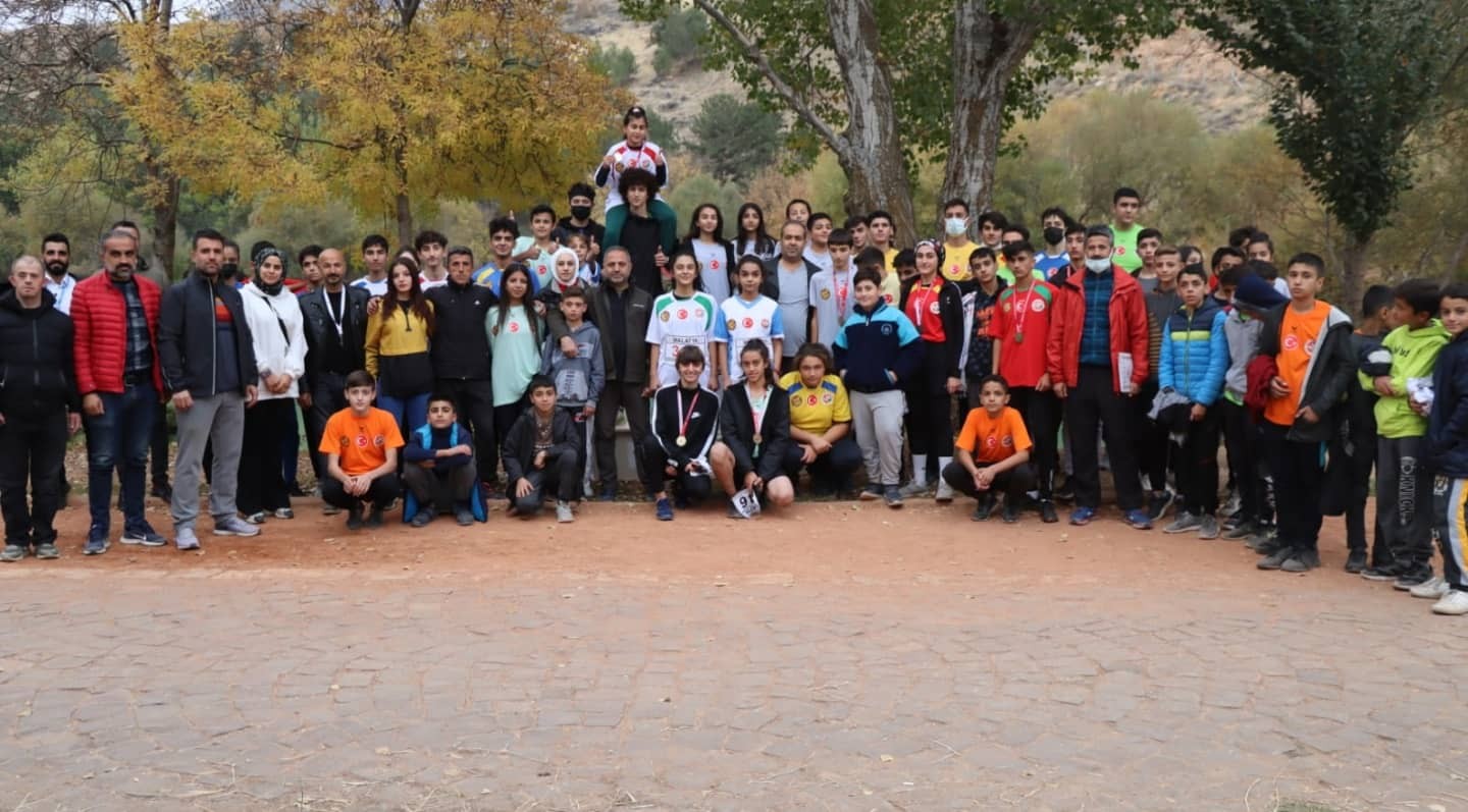 Cumhuriyet Koşusu’nda ter döktüler