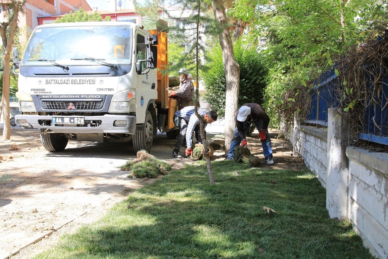 Daha yeşil bir Battalgazi’nin çalışmaları sürüyor