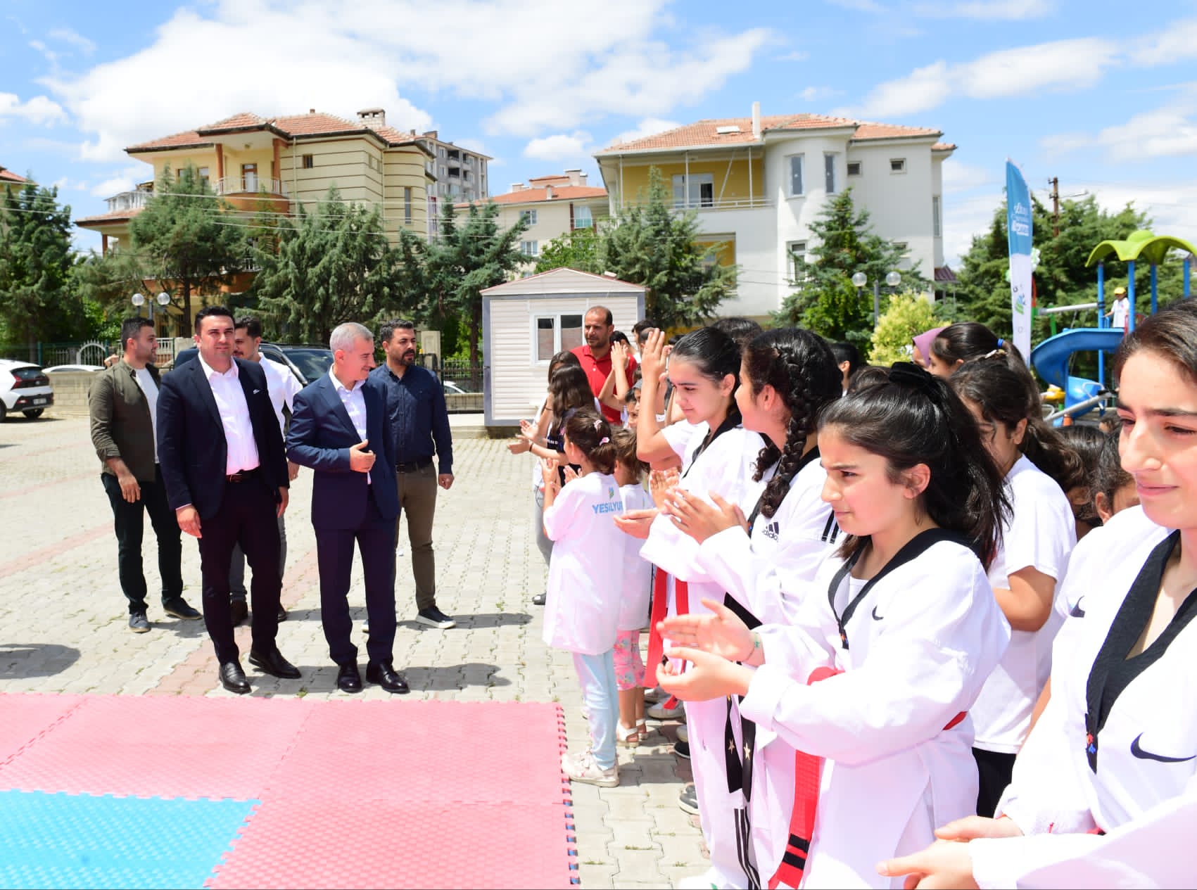 Dereceye Giren Sporcular Ödüllendirildi