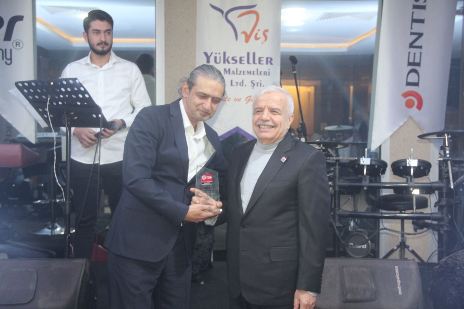 Diş Hekimlerine 30. Yıl Vefası