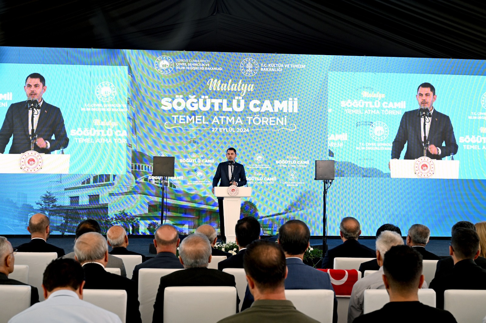 "Ecdat yadigârı eserlerimizi de ihya ediyoruz"