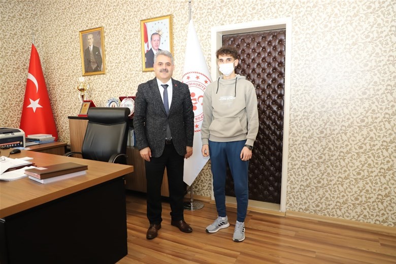 Enes Işık Muay Thai Avrupa Şampiyonası’nda iddialı